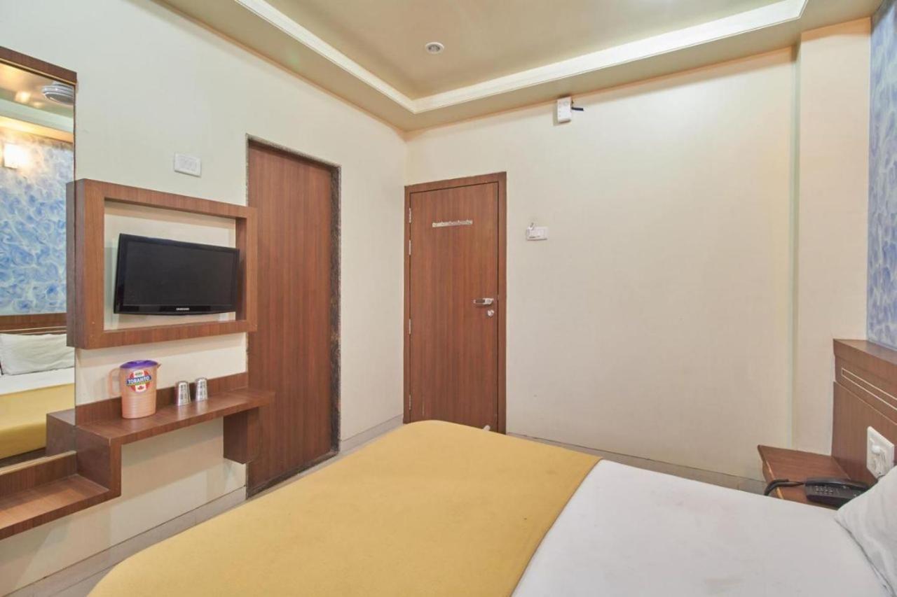 Hotel Jain Residency Ширді Екстер'єр фото